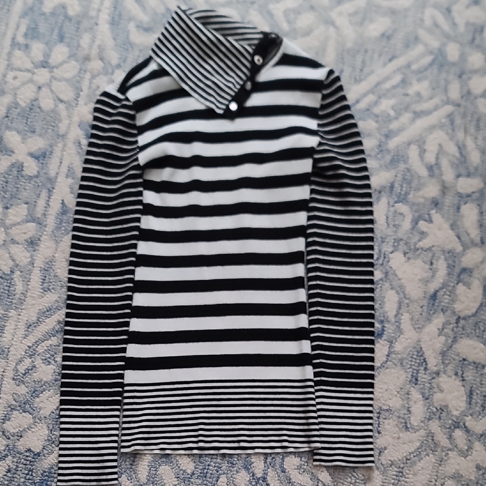White House Black Market Monochrome Striped Top